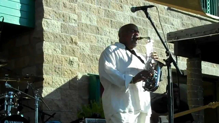 Gerald Albright performs So Amazing and My My My Medley Live at Thornton Winery