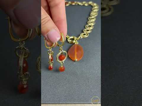 Яркие акценты вашего образа #украшения #стиль #бижутерия #тренды #цепь #обзор #красота #мода #топ