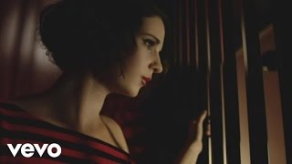 Hooverphonic - The Night Before (Official Video) chords