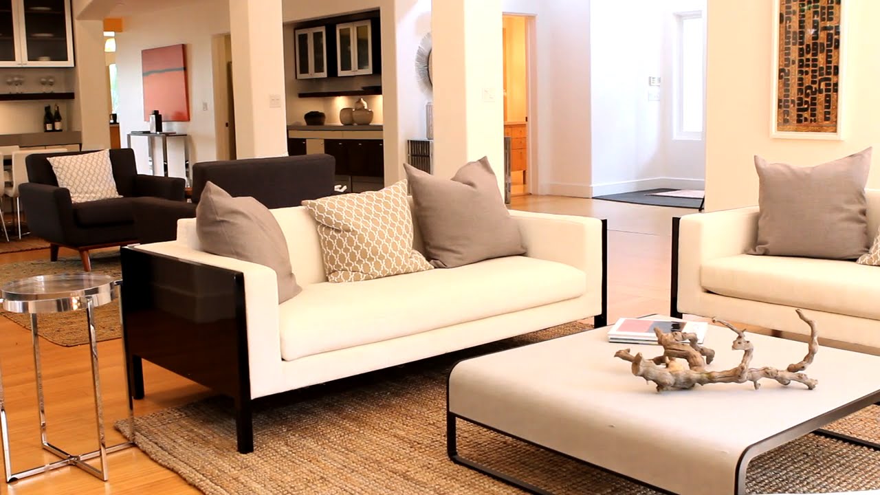 1107 Carlyle Avenue (Teles Properties)