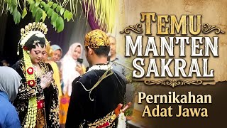Pengantin Adat Jawa Temu Manten #adatjawa #temumanten #pernikahan Pengantin Adat Jawa Temu Manten #adatjawa #temumanten #pernikahan