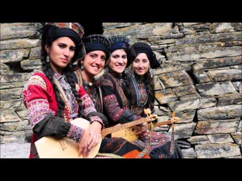 Debi Gogochurebi - Samshoblos Siyvarulisa / დები გოგოჭურები