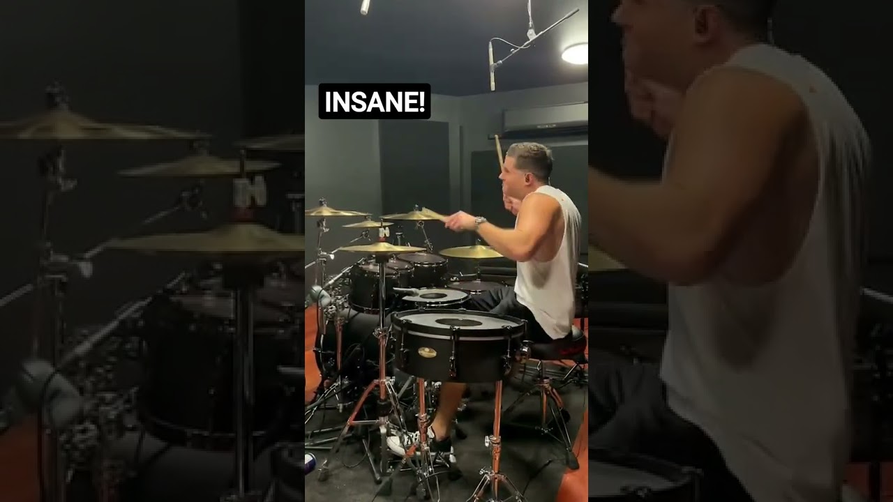Speed, technique and groove displacement!  ABSURD! 