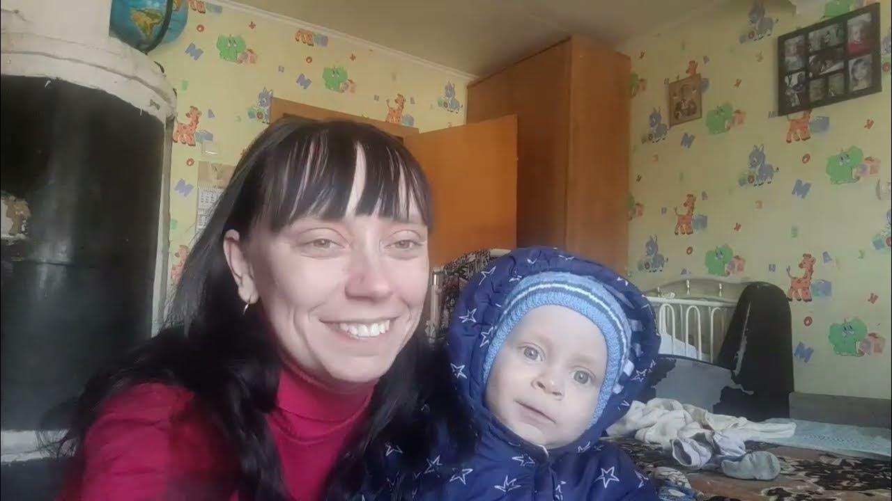 Помощник заболел. Нашла способ накормить малоежку. - YouTube