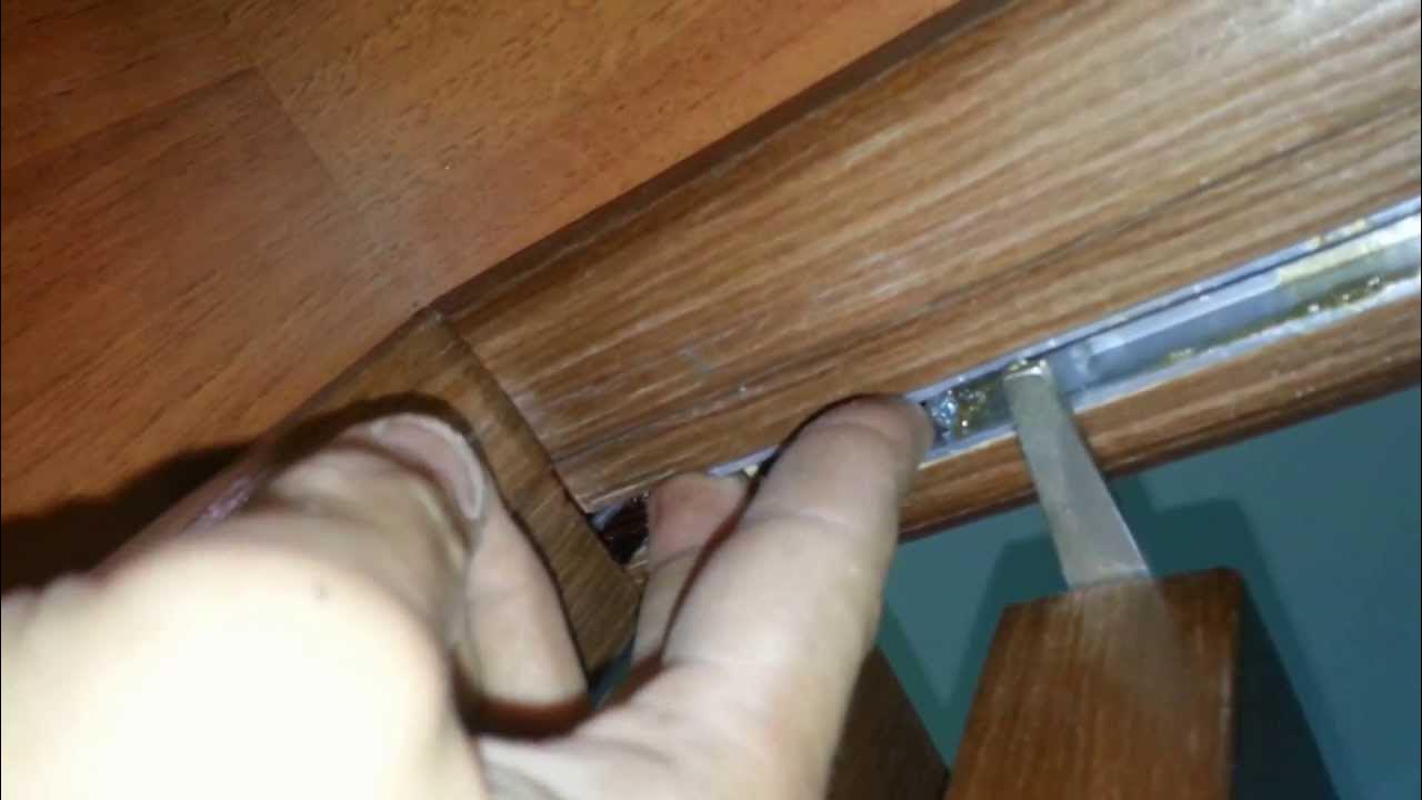 Краткий обзор складных систем двери-гармошки и двери-книжки