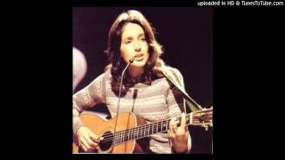 Video voorbeeld van "500 Miles by Joan Baez"