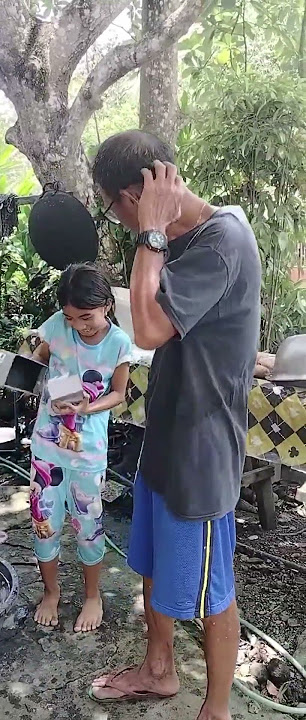 tuwang tuwa sana si apo sa regalo ni hubby #subscribe #funny #comedymove #shortvideo  #trending