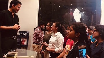 Fluid: #1 Bestseller on debut : Over 150 students get life lessons from Ashish Jaiswal
