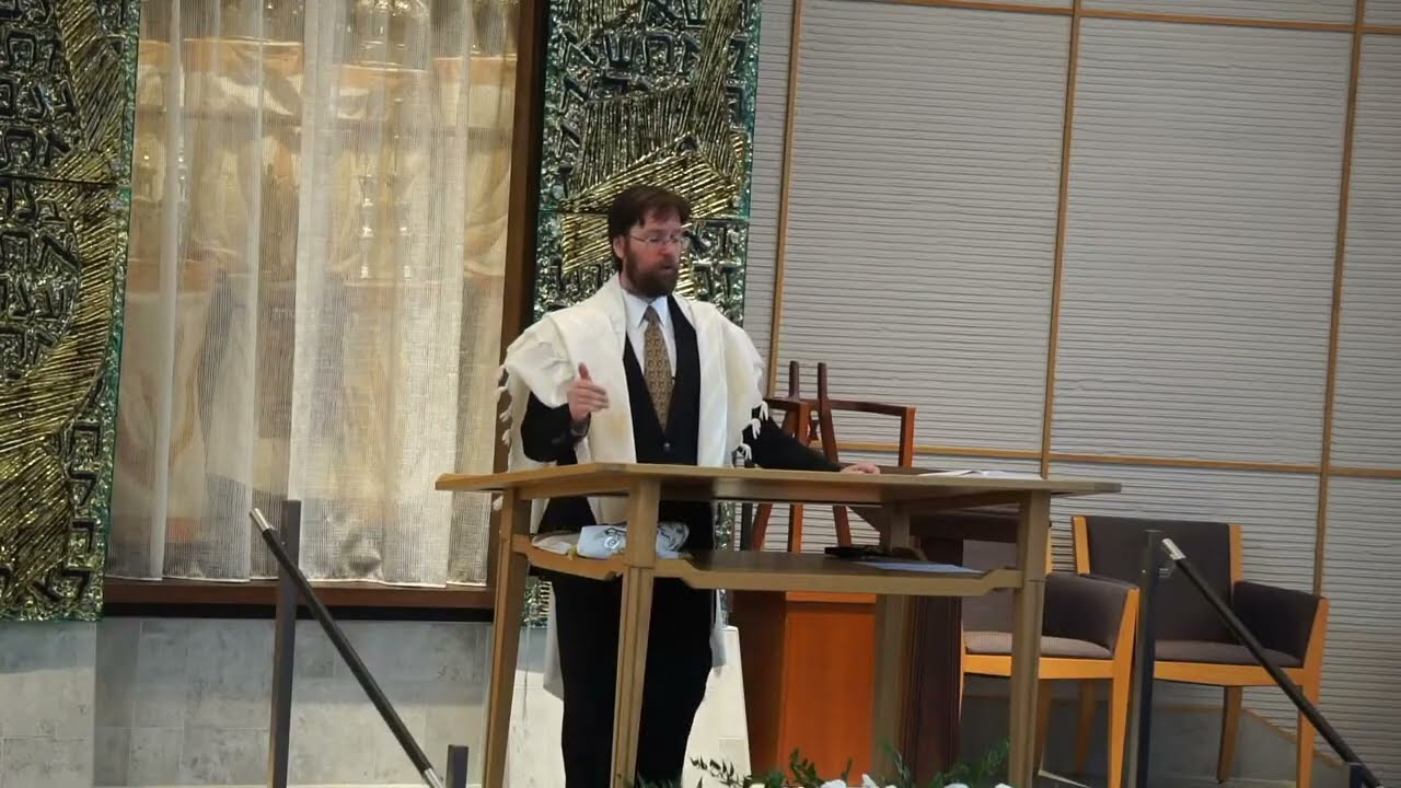 Between an Ark and a Tent (RH2 - 5786) - Rabbi Joshua Kullock