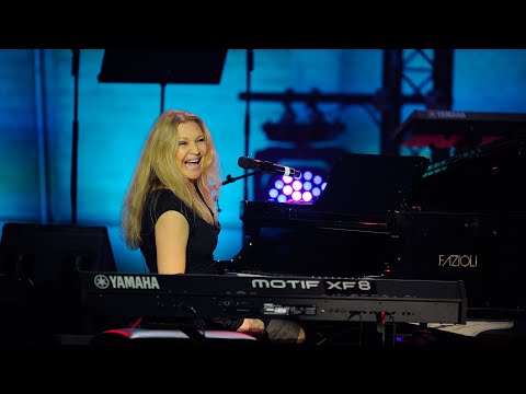 Eliane Elias Claudio Roditi Terri Lyne Carrington quotSo Dano Sambaquot  International Jazz Day Paris