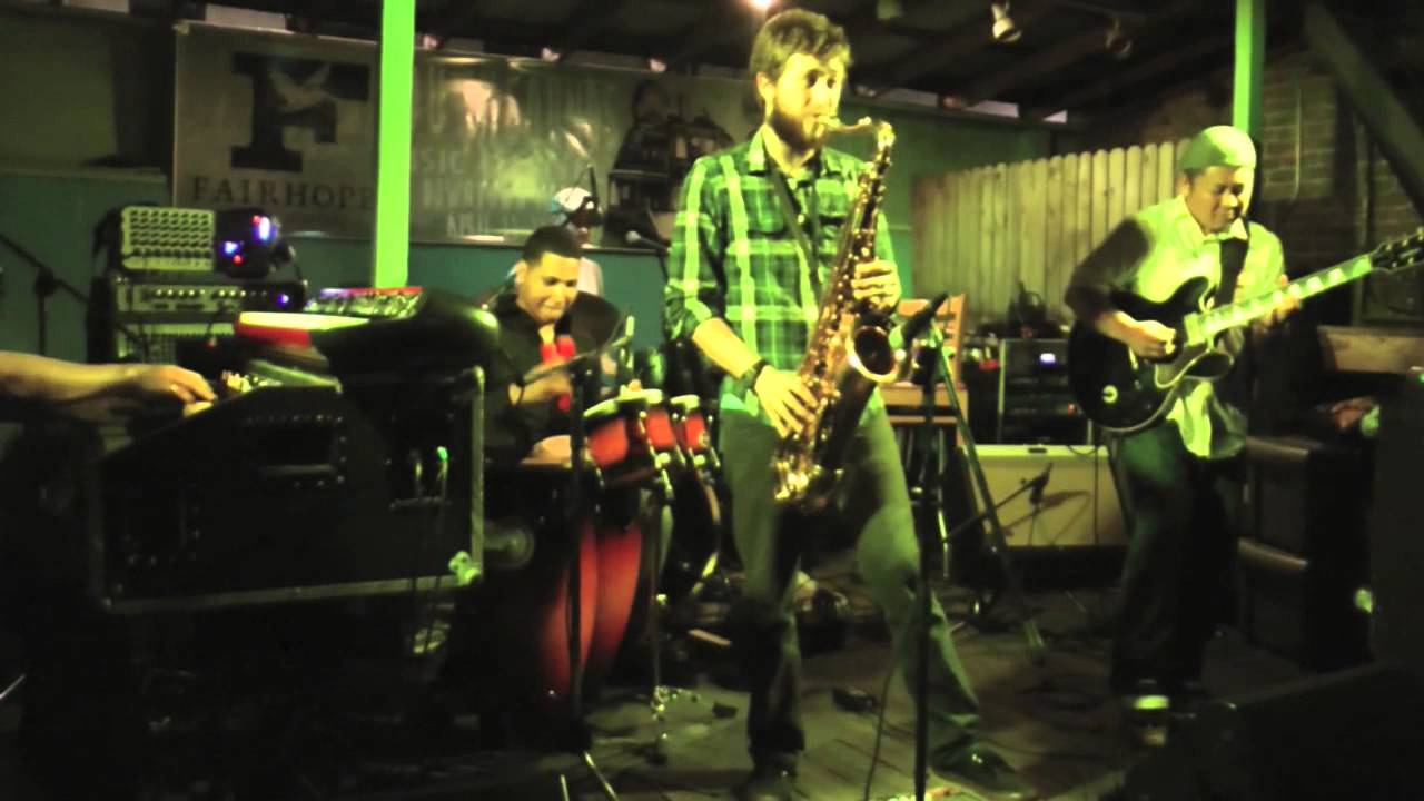 Chris Spies Organ Trio + 2 "People make the world go round"