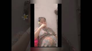 Lagi Live Sore, Dedeknya Sering Nendang-Nendang