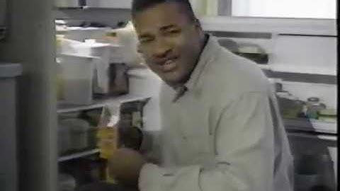 Inquiring Minds - How does baking soda absorb smells?