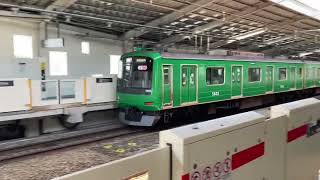 東急5050系青ガエルラッピング　祐天寺発車