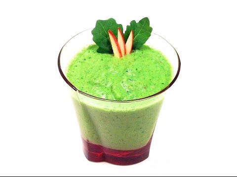 green-smoothie-with-baby-kale-and-basil-/-food,-cooking-tips,-recipe,-vegetable