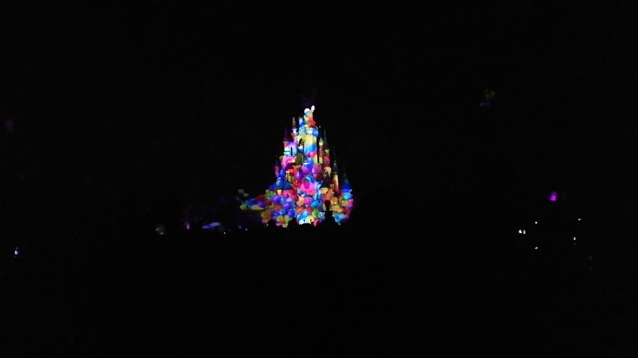 Disneyland Paris Light show 2020: STAR WARS!