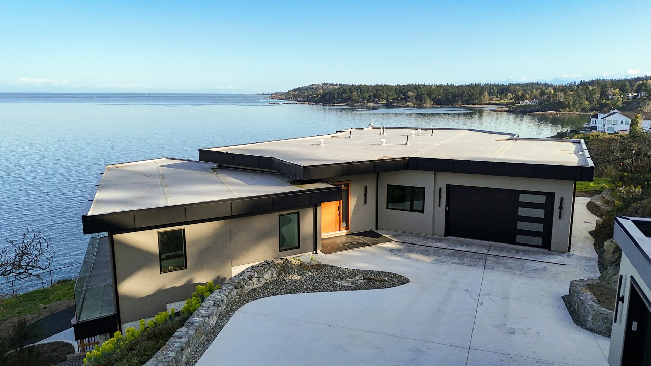 $5,950,000 MODERN OCEANFRONT MANSION TOUR | Victoria BC Luxury Real Estate