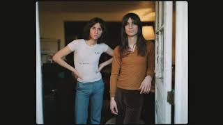 Vignette de la vidéo "The Lemon Twigs - Small Victories"