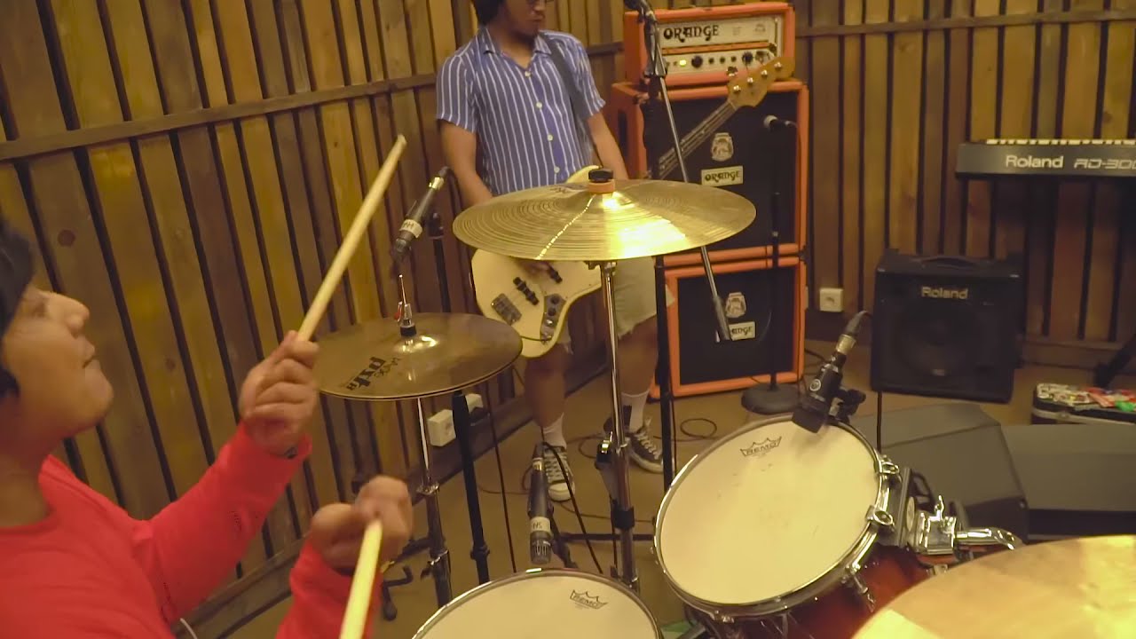 The Rang-Rangs - Silly Girl (Descendents Cover) - YouTube