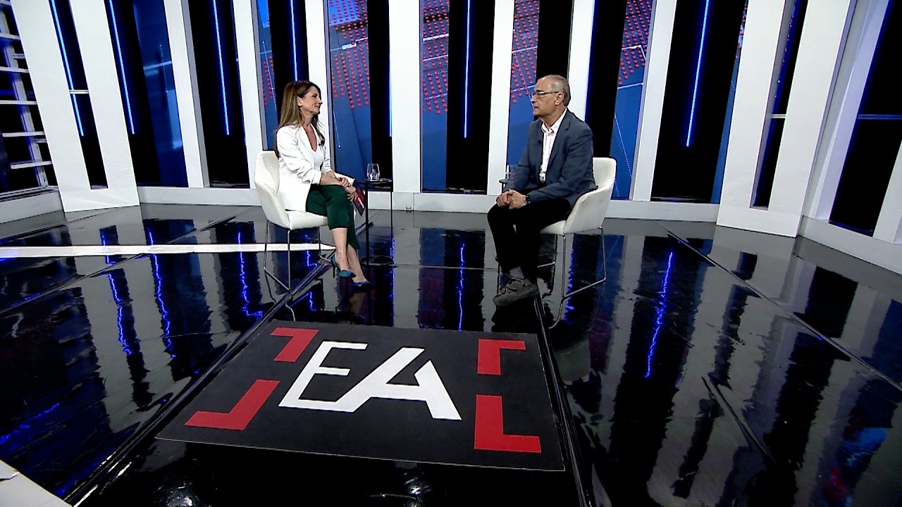 T5/E25: Teatro a escena