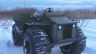 картинка: Первый вездеход с ВЕРТИКАЛЬНЫМ ДВС! Без ремней и цепей!