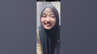 Beautiful Hijab Wearer Amel Live on Bigo