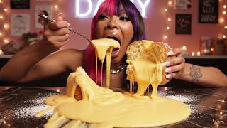 GIANT CUSTARD BUN EXPLOSION 🤤