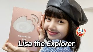 lisa the explorer (she's not wearing a wig 🤡)