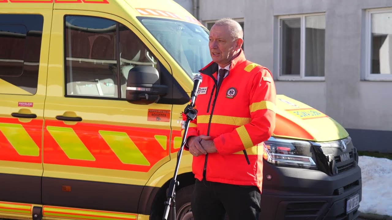 Új mentőautó áll szolgálatba Szerencsen
