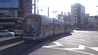 広島電鉄の路面電車　一気に3台通過！