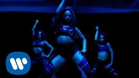 TroyBoi - PAPI CHULO [Official Music Video]