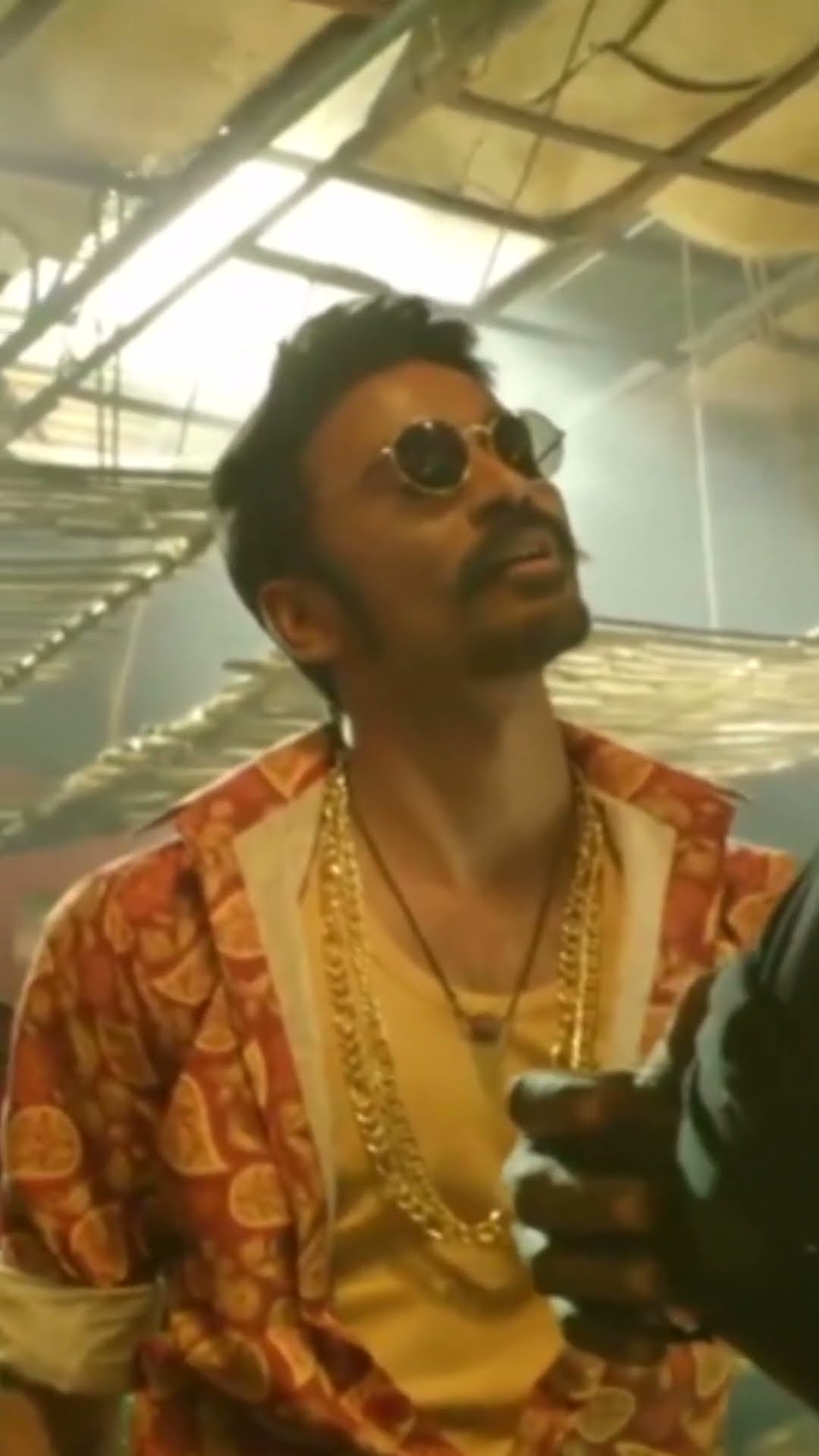 Dhanush Ki Bhaari Dialoguebaazi