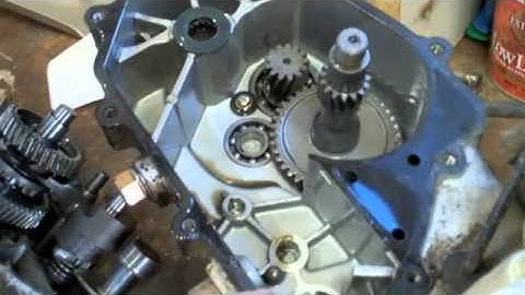 Polaris Phoenix 200 Transmission Problem Part 1