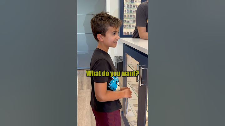 Gifting $100 to a kid at their local card shop! #sportscards #cardshop #fyp