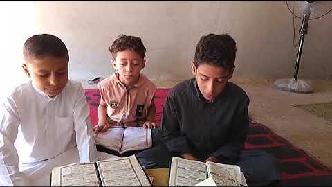 فِي أقل من دقيقتين تعليم أجمـل وأروع تلاوة ـ سورة النصر ـ بصوت الشيخ محمد أحمد زيدان مع بعض تلاميذه