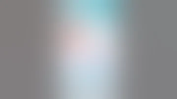 ليه كل حاجه بحبها بتحرمينى منها 