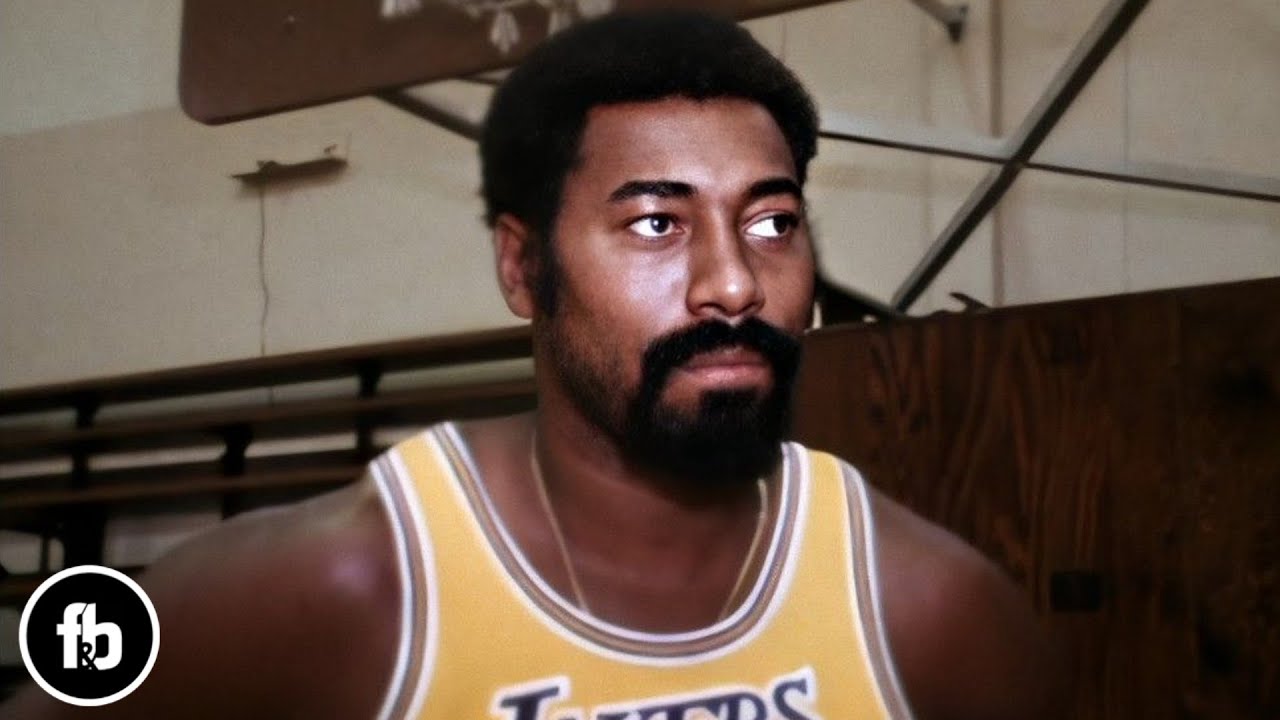 WILT CHAMBERLAIN’S NBA CAREER RE-SIMULATION | HE BROKE EVERY RECORD? THE GOAT... BY FAR? | NBA 2K20