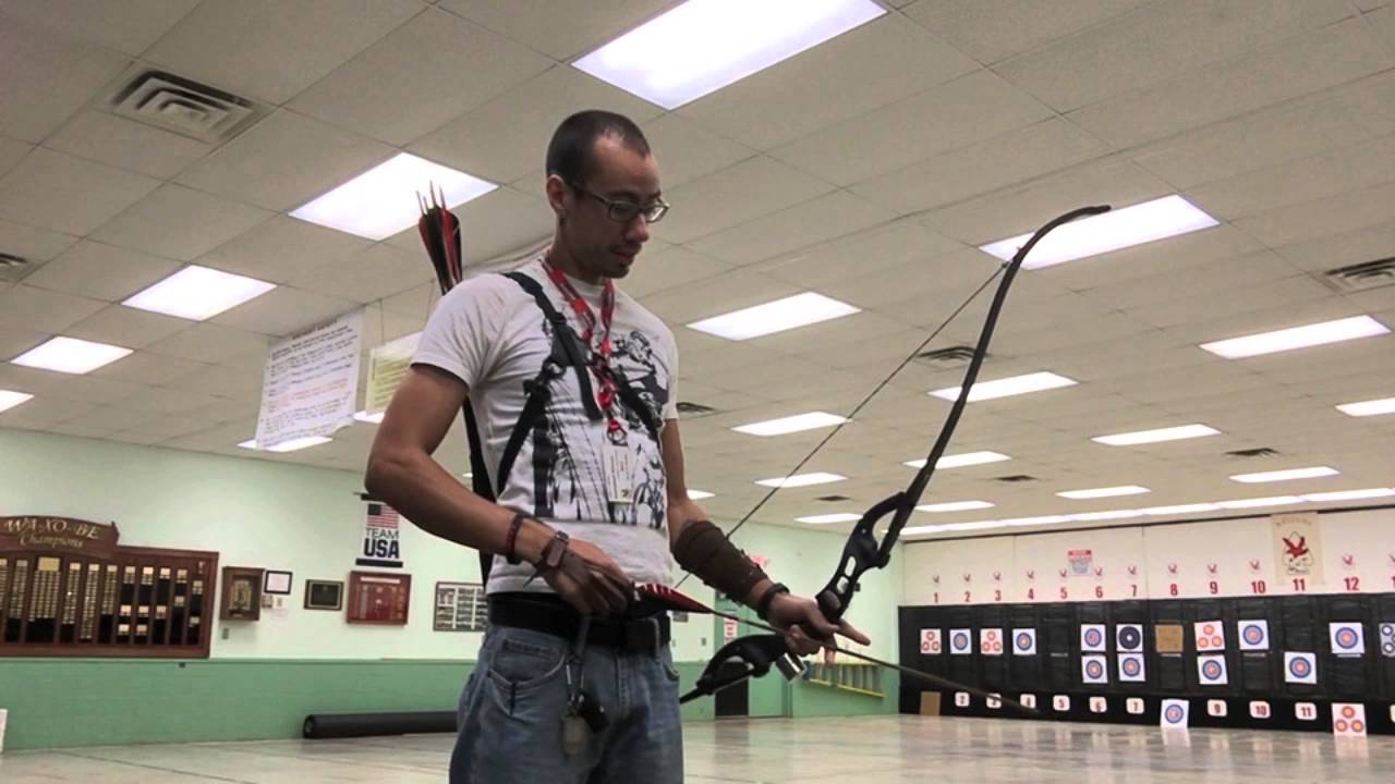 Picture in picture shooting with recurve bow - YouTube