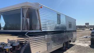 2021 Holiday House 24TB Retro LOOK!! Twin Beds by AOK RVs 4,802 views 3 years ago 1 minute, 13 seconds