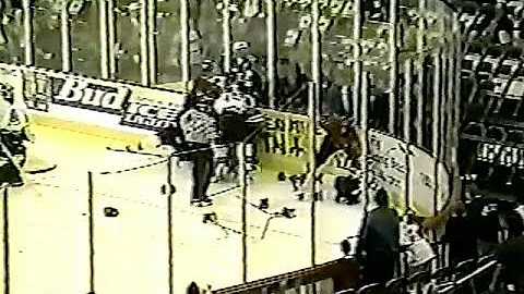 Jim Kyte vs Patrik Augusta