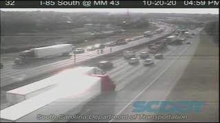1 dead, 4 injured in deputy-involved crashes along I-85 in Greenville Co. after traffic stop