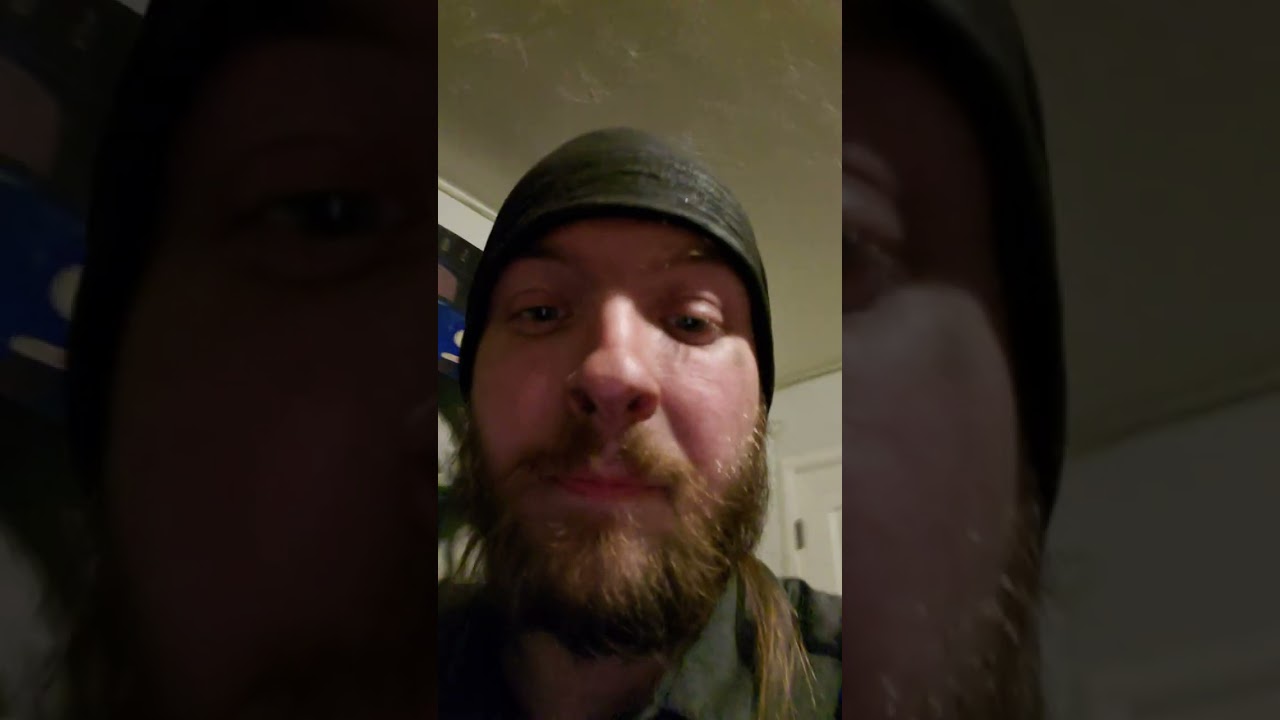 Unboxing the RAZER Raptor 27 Gaming Monitor (1440p streaming goal)