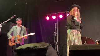 ELLES BAILEY - CHEATS AND LIARS