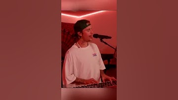 Thumbnail of Justin Bieber Tiny Desk Home Concert