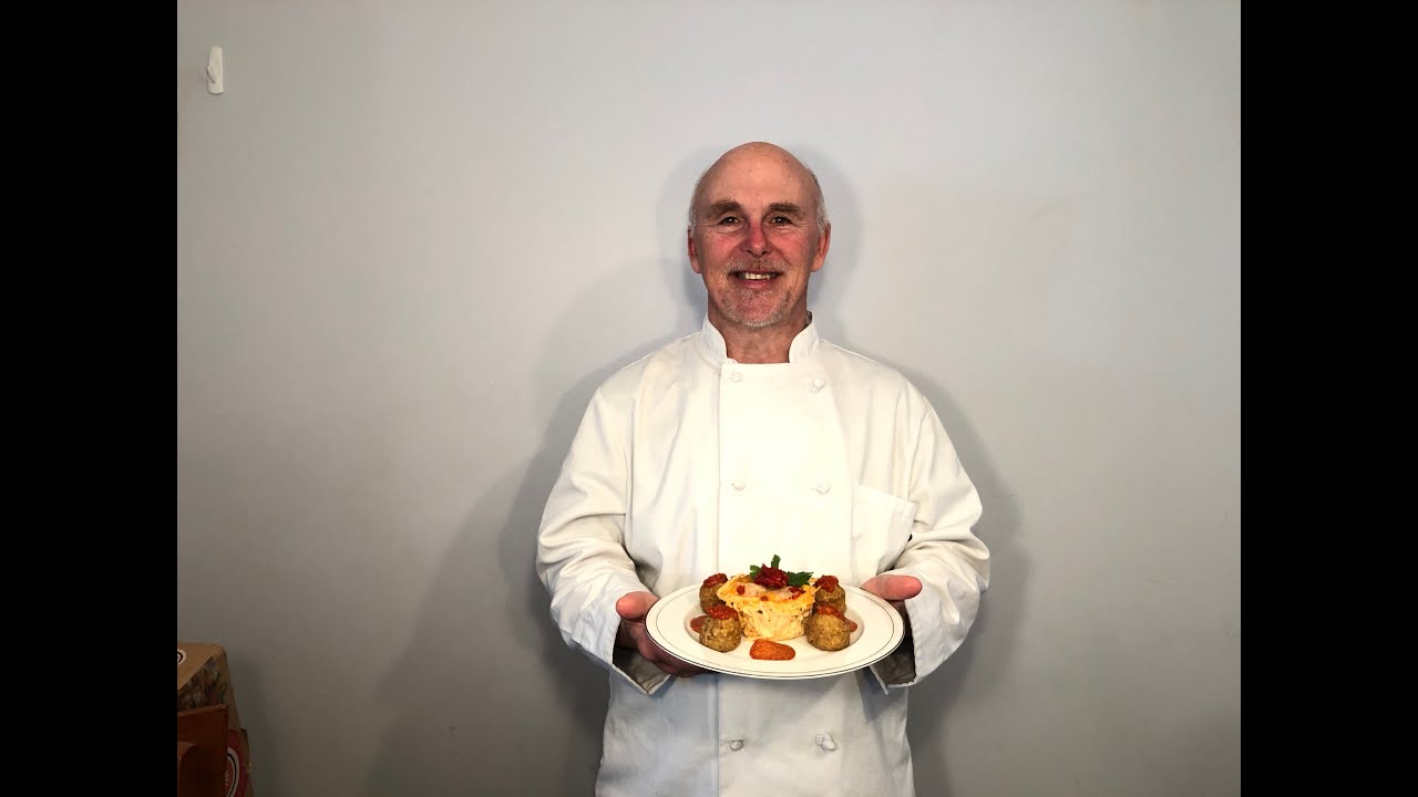 Spaghetti Muffins - Watch Simply Creative Chef Rob Scott cook Spaghetti Muffins!!