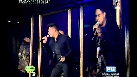 Sarah, Erik, Jed, Martin open 'ASAP' concert-style