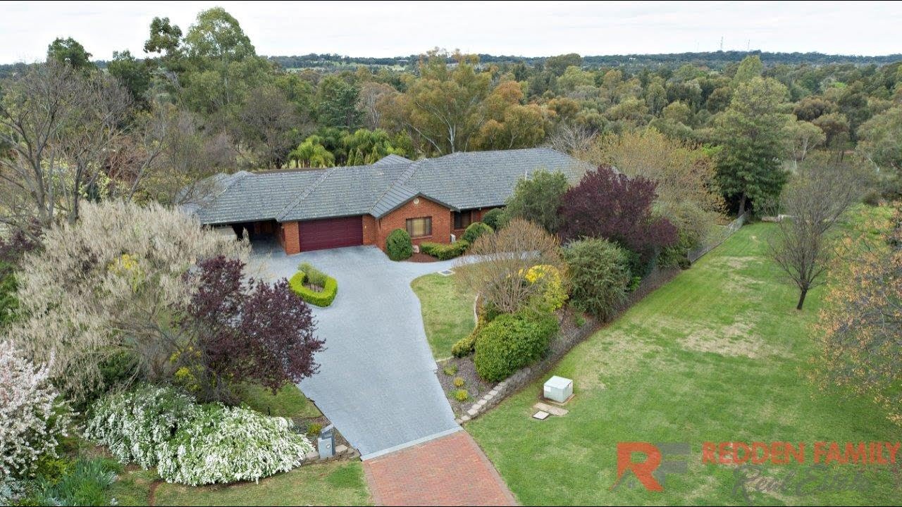 Dubbo luxury home for sale Showcasing 8 Peppercorn Place, Dubbo