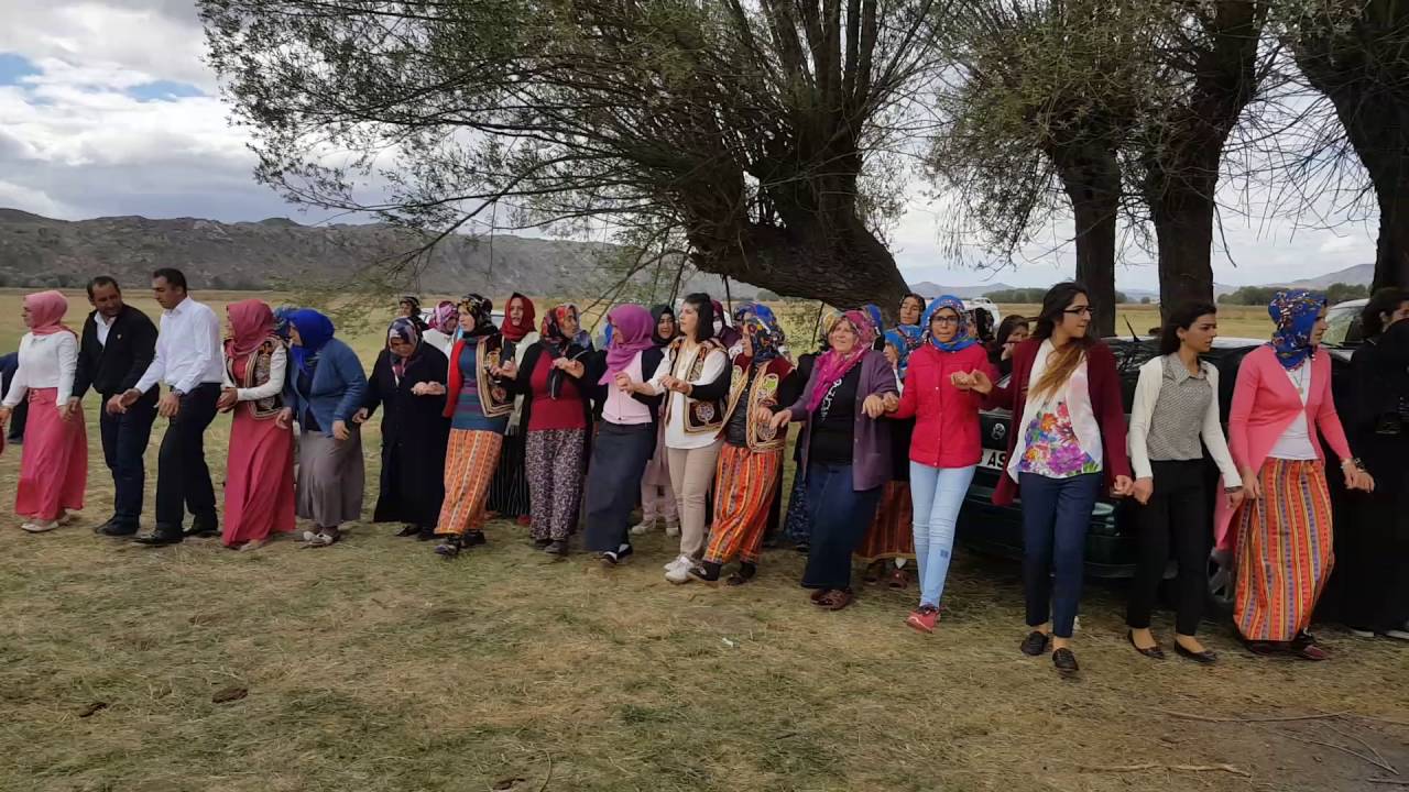 Sivas Hafik Cinarli Koyu Dugun 5