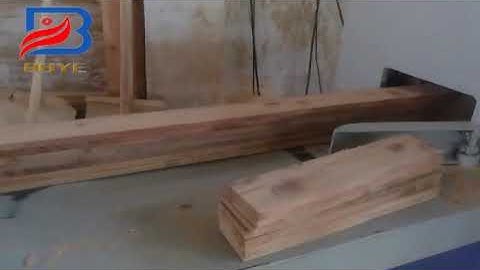 PLC wood cutting saw