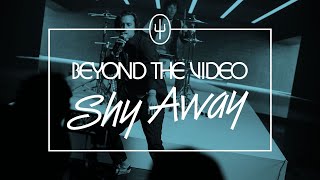 Twenty One Pilots - Shy Away (Beyond The Video)